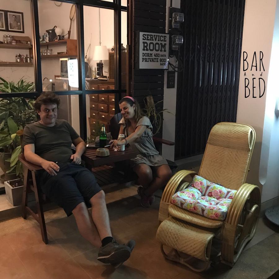 Barandbed Urt Hostel Surat Thani Bagian luar foto
